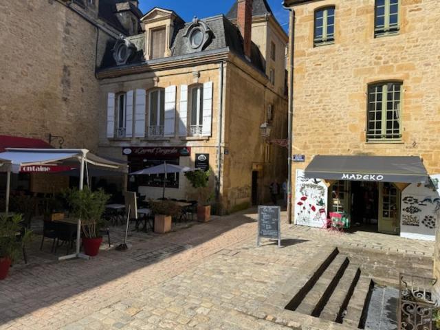 Le Studio Duo Cite Medieval Sarlat Exteriér fotografie
